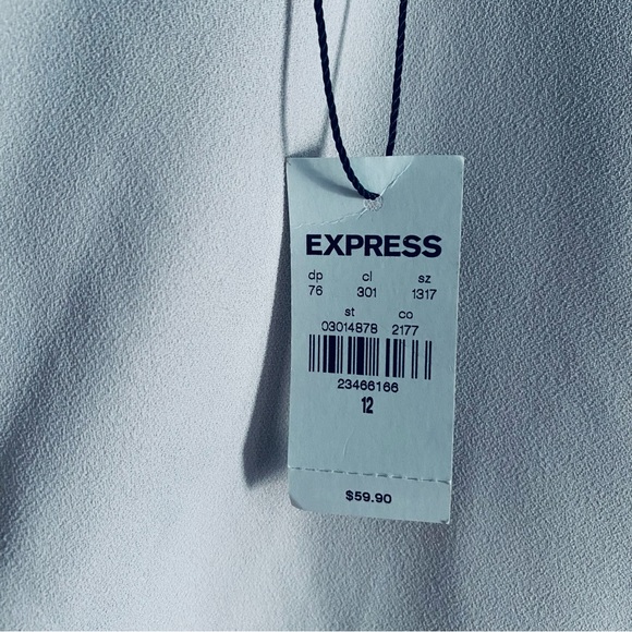 EXPRESS Women's Light Pink Bermuda Extreme High Rise Belted Shorts Size 12 NWT - Picture 8 of 12